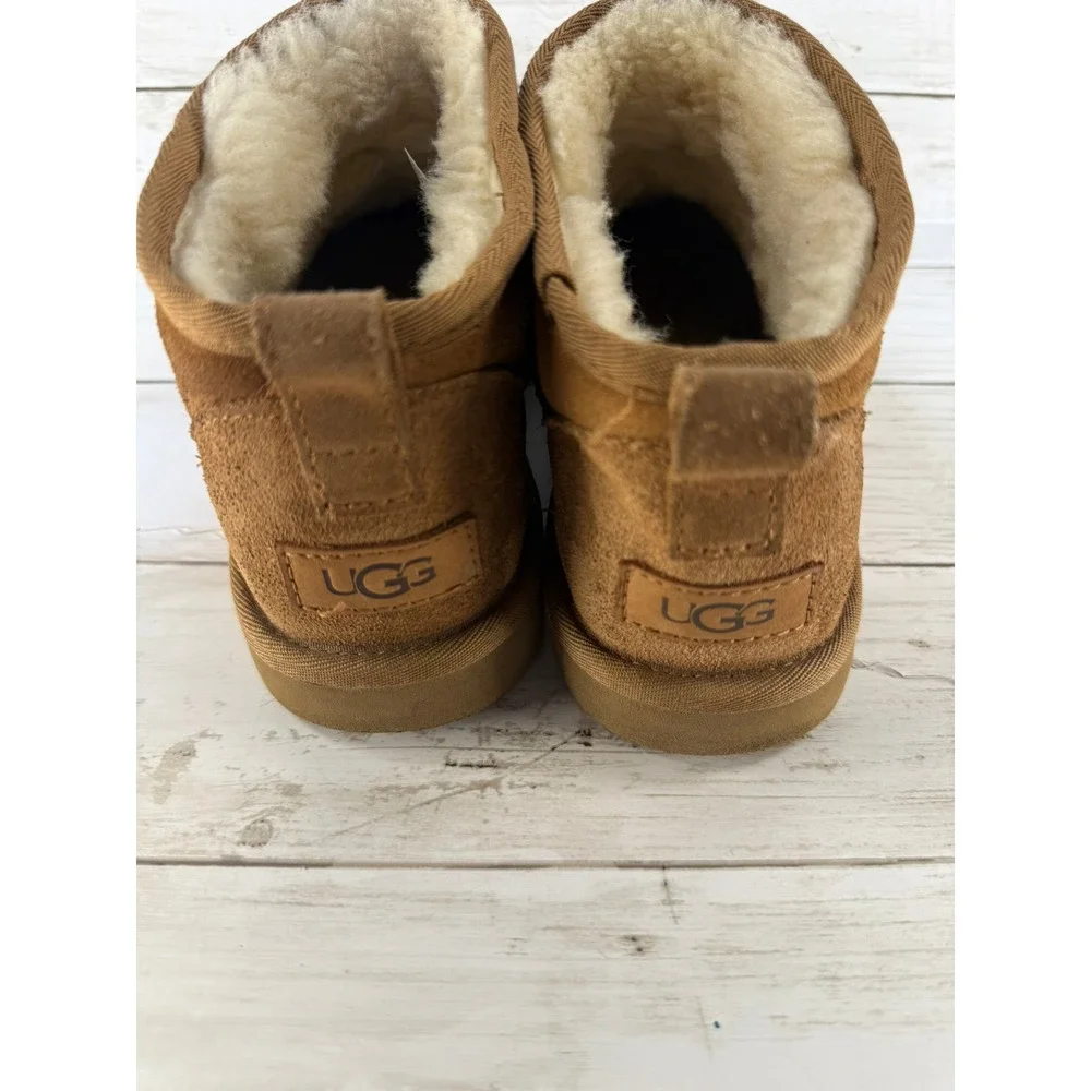 UGG Classic Ultra Mini Chestnut‎ Suede Sheepskin Ankle Boots Kids 1112109K